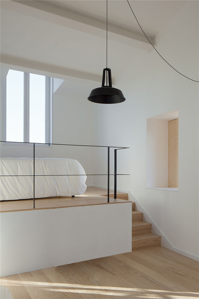 勃朗設(shè)計(jì)推薦國外極致簡約風(fēng)精品酒店改造設(shè)計(jì)案例