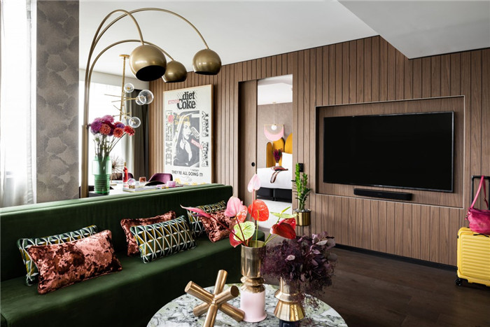 顛覆傳統(tǒng)酒店設(shè)計(jì)標(biāo)準(zhǔn)   Ovolo藝術(shù)精品酒店餐廳設(shè)計(jì)方案