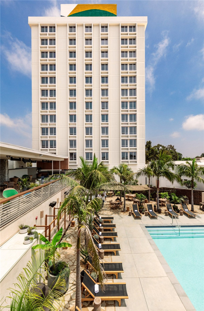 鄭州勃朗設(shè)計分享簡約自然風(fēng)城市度假酒店外觀設(shè)計案例