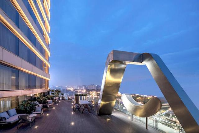 亞朵首家新知社區(qū)中心酒店——愛琴海亞朵S酒店露臺設計