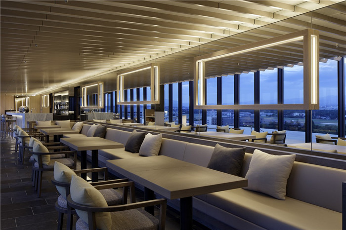 現(xiàn)代日式酒店設計   東京Sorano度假酒店大堂吧設計賞析