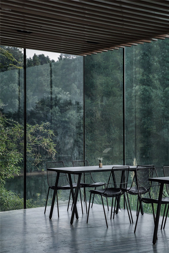 民宿餐廳設(shè)計-極簡質(zhì)樸的民宿酒店設(shè)計  只有8間客房也美呆了！