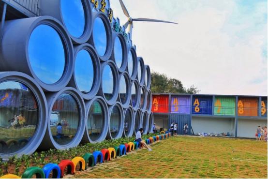 探秘國外號(hào)稱最窮的水泥管酒店  究竟有何魅力呢？