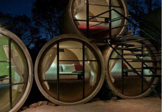 探秘國外號(hào)稱最窮的水泥管酒店  究竟有何魅力呢？