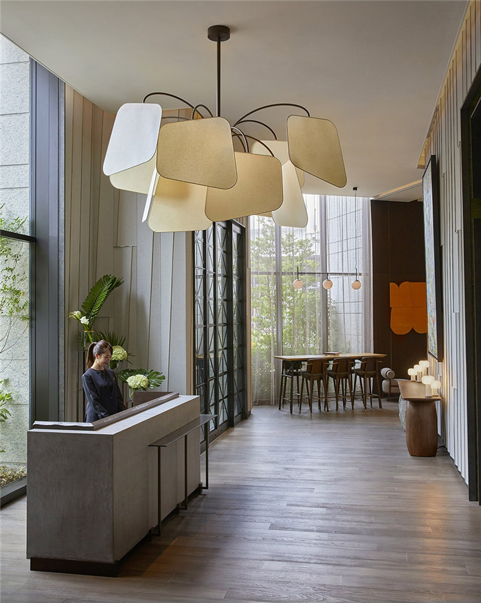 日本最新精品酒店設(shè)計(jì):東京Kimpton酒店大堂設(shè)計(jì)賞析 日本最新精品酒店設(shè)計(jì):東京Kimpton酒店大堂設(shè)計(jì)賞析