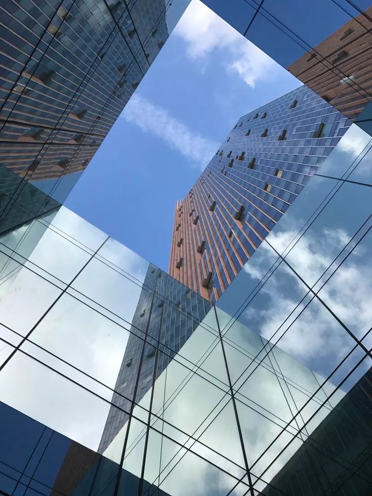 疫情后酒店行情預(yù)測(cè)：非接觸式智慧酒店成未來趨勢(shì)