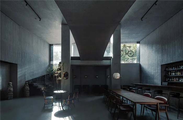 以橋為靈感的1800平精品酒店改造設(shè)計方案