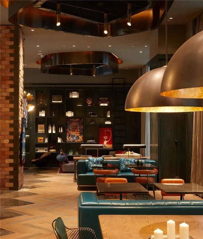 酒店大堂設(shè)計-復古與新潮混搭風武漢網(wǎng)紅精品酒店改造設(shè)計案例