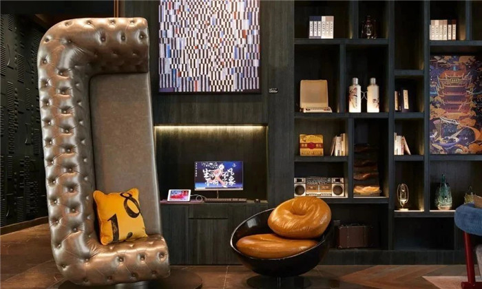 酒店大堂休閑區(qū)設(shè)計-復古與新潮混搭風武漢網(wǎng)紅精品酒店改造設(shè)計案例