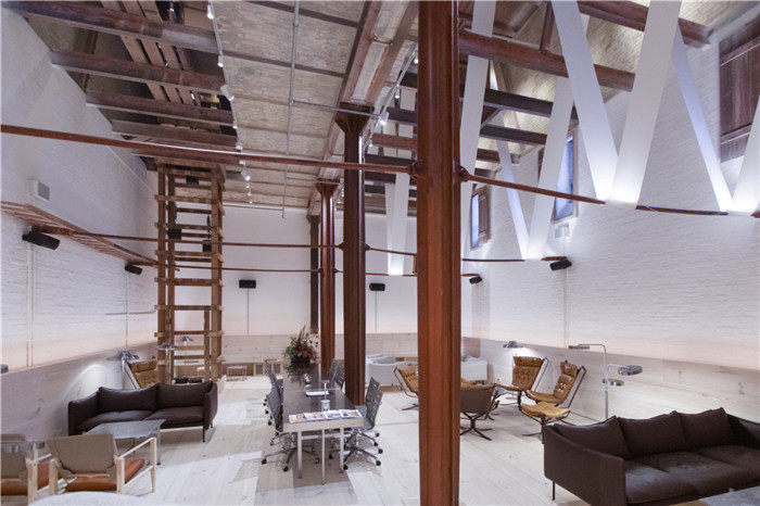 新舊設(shè)計(jì)相融合的工業(yè)風(fēng)精品酒店翻新改造設(shè)計(jì)方案 新舊設(shè)計(jì)相融合的工業(yè)風(fēng)精品酒店翻新改造設(shè)計(jì)方案