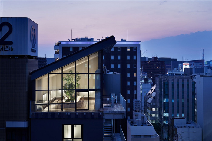 日本另類四星級(jí)標(biāo)準(zhǔn)9H膠囊旅館設(shè)計(jì)說明