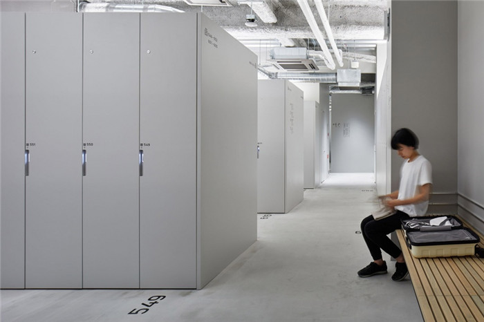 膠囊旅館儲(chǔ)藏間設(shè)計(jì)