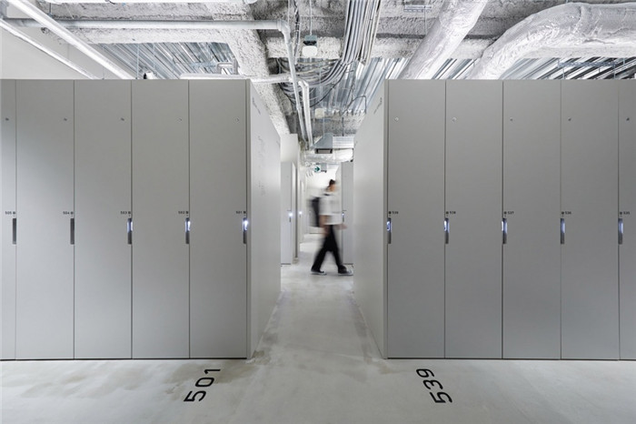 膠囊旅館儲(chǔ)藏間設(shè)計(jì)