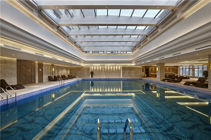 酒店泳池設(shè)計(jì)-遵義格蘭云天中式特色五星級(jí)酒店設(shè)計(jì)案例賞析 酒店泳池設(shè)計(jì)-遵義格蘭云天中式特色五星級(jí)酒店設(shè)計(jì)案例賞析