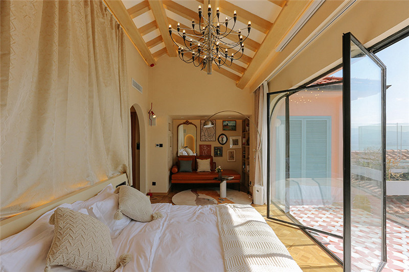 大理網(wǎng)紅民宿設(shè)計推薦：夏禾夫人意式風(fēng)情民宿客房設(shè)計