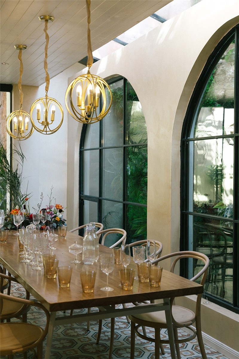 大理網(wǎng)紅民宿設(shè)計推薦：夏禾夫人意式風(fēng)情民宿酒吧設(shè)計