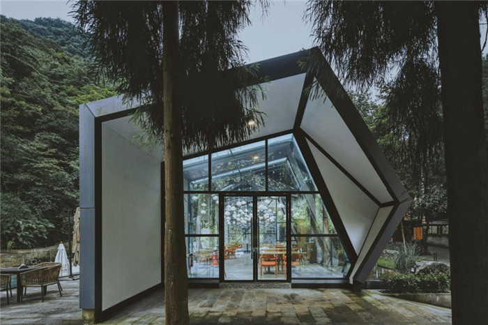 酒店餐廳設(shè)計(jì)-酷酷工業(yè)風(fēng)成都1979精品度假酒店改造設(shè)計(jì)方案 酒店餐廳設(shè)計(jì)-酷酷工業(yè)風(fēng)成都1979精品度假酒店改造設(shè)計(jì)方案