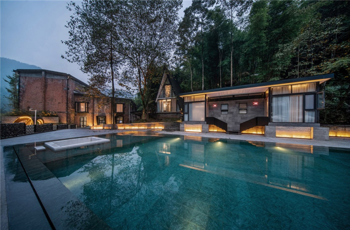 酒店泳池設(shè)計(jì)-酷酷工業(yè)風(fēng)成都1979精品度假酒店改造設(shè)計(jì)方案 酒店泳池設(shè)計(jì)-酷酷工業(yè)風(fēng)成都1979精品度假酒店改造設(shè)計(jì)方案