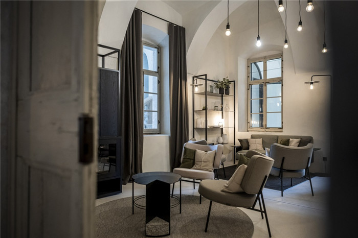 修道院翻新改造成酒店 國(guó)外特色酒店改造設(shè)計(jì)案例 修道院翻新改造成酒店 國(guó)外特色酒店改造設(shè)計(jì)案例