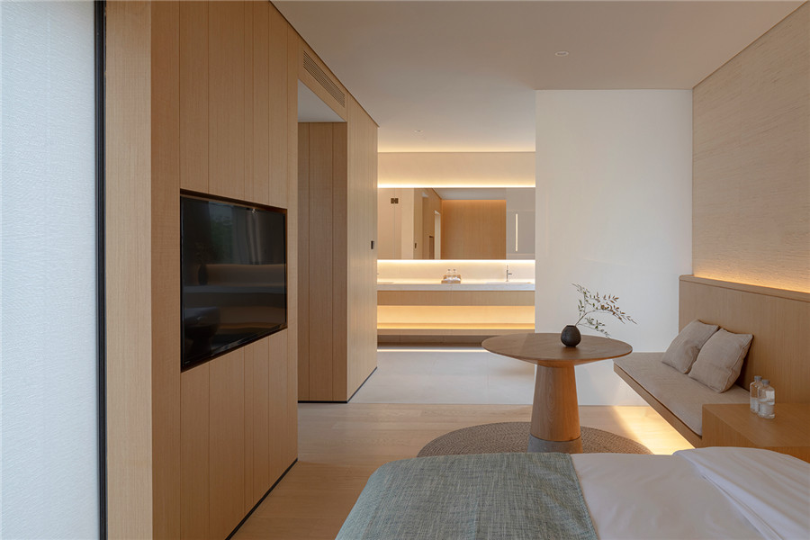 原木色無(wú)風(fēng)格酒店設(shè)計(jì)  沂水花間堂精品酒店設(shè)計(jì)賞析