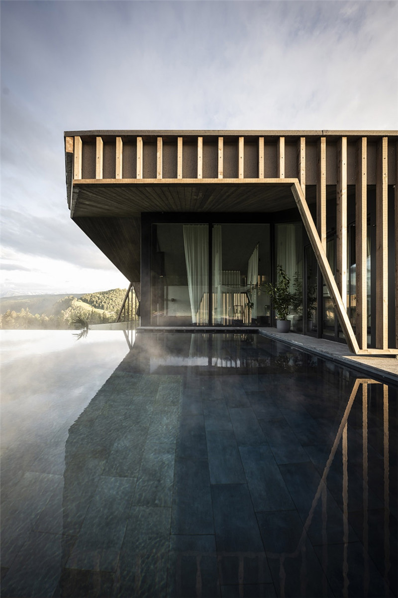 時(shí)尚又有趣的Aeon度假酒店改造設(shè)計(jì)方案