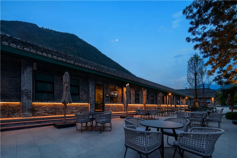 四川雅安桐去108社民宿改造設(shè)計(jì)案例 四川雅安桐去108社民宿改造設(shè)計(jì)案例