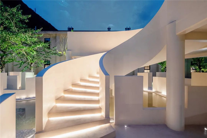 四川雅安桐去108社民宿改造設(shè)計(jì)案例 四川雅安桐去108社民宿改造設(shè)計(jì)案例