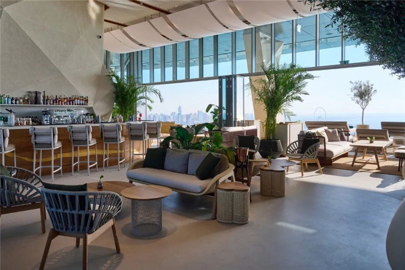 迪拜棕櫚塔AURA SKYPOOL度假酒店設(shè)計(jì)賞析 迪拜棕櫚塔AURA SKYPOOL度假酒店設(shè)計(jì)賞析