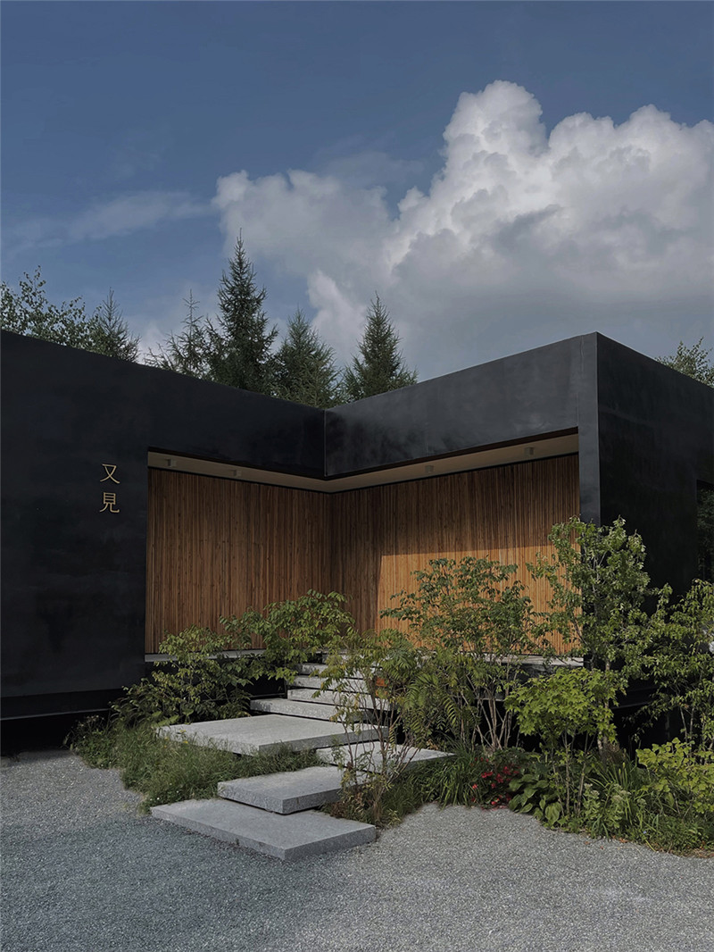 不乏生活寒地森林樹屋度假民宿設(shè)計(jì)案例 不乏生活寒地森林樹屋度假民宿設(shè)計(jì)案例