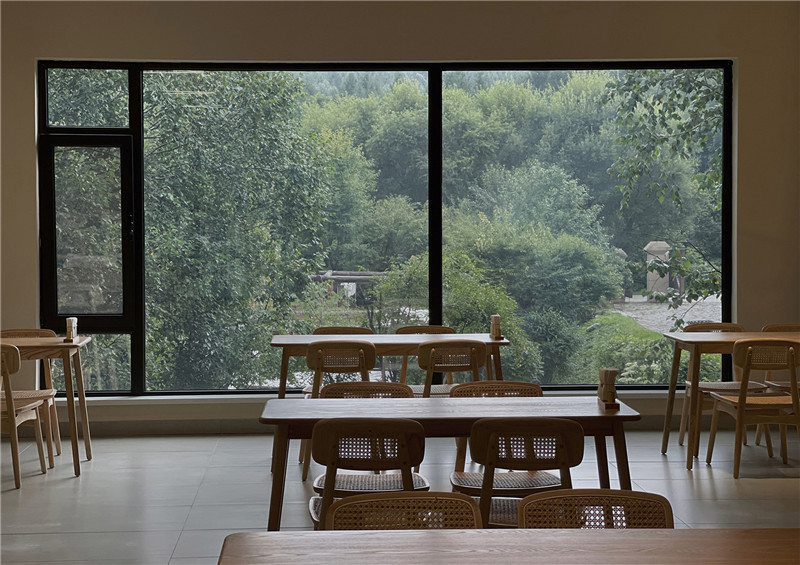 不乏生活寒地森林樹屋度假民宿設(shè)計(jì)案例 不乏生活寒地森林樹屋度假民宿設(shè)計(jì)案例