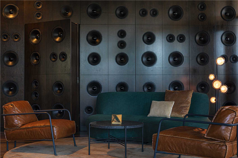 以當(dāng)?shù)匚幕癁殪`感的納什維爾W酒店翻新改造設(shè)計(jì)