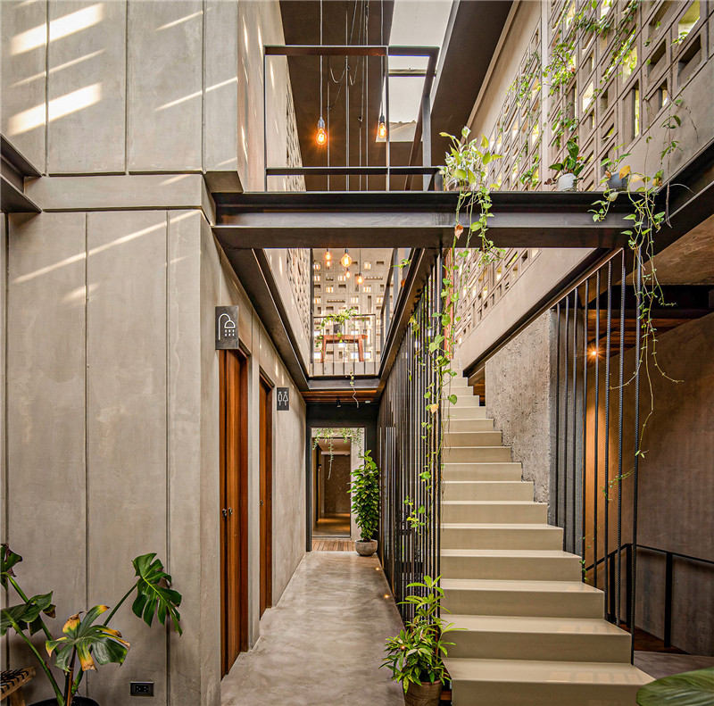 曼谷TAMNI工業(yè)風(fēng)青年旅舍改造設(shè)計方案 曼谷TAMNI工業(yè)風(fēng)青年旅舍改造設(shè)計方案