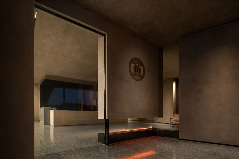 極簡風成都簡陽亞啡精品商務(wù)酒店設(shè)計案例