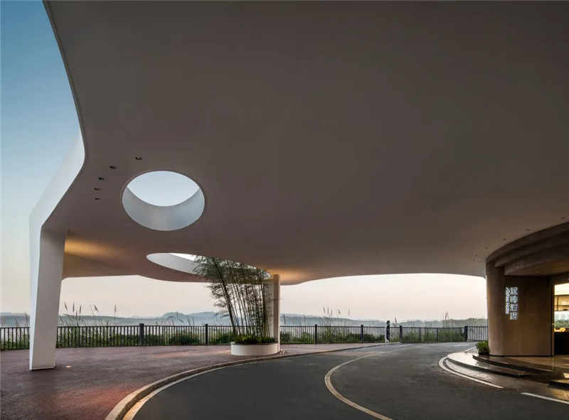 極簡風成都簡陽亞啡精品商務(wù)酒店設(shè)計案例