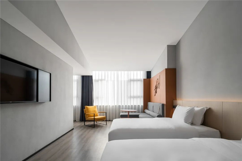 極簡風成都簡陽亞啡精品商務(wù)酒店設(shè)計案例