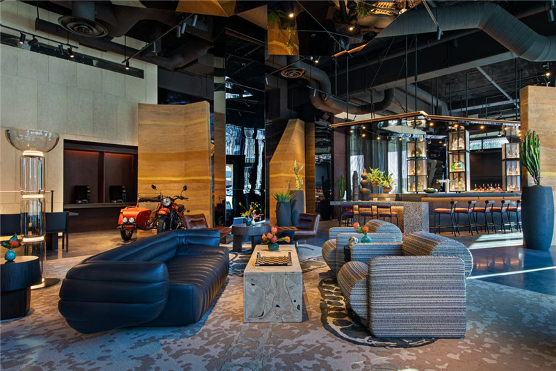 年輕時(shí)尚的沙漠主題洛杉磯Moxy酒店設(shè)計(jì) 年輕時(shí)尚的沙漠主題洛杉磯Moxy酒店設(shè)計(jì)