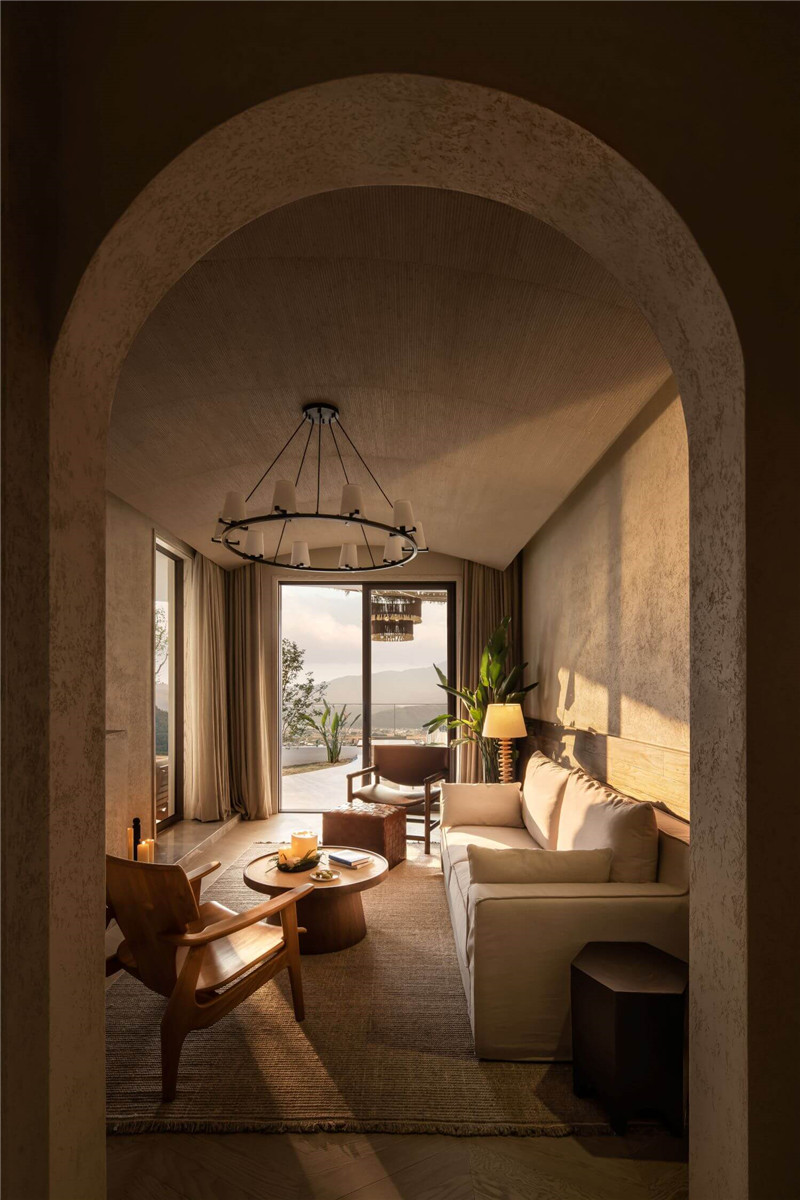 聯(lián)排別墅改造民宿 月泊半山溫泉民宿酒店設(shè)計(jì) 聯(lián)排別墅改造民宿 月泊半山溫泉民宿酒店設(shè)計(jì)