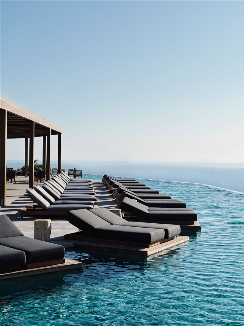 以自然為媒  希臘巖漿度假酒店及水療中心設計