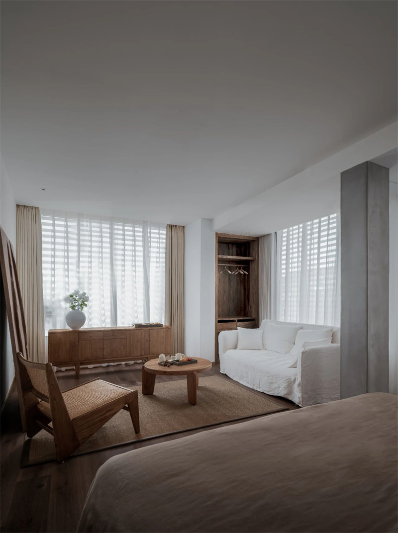 簡約自然風(fēng)云南老舊民房改造民宿設(shè)計案例