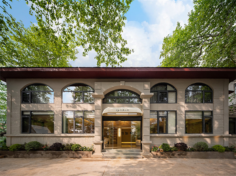 鄉(xiāng)村民房改造民宿設計  初晴山院民宿設計案例