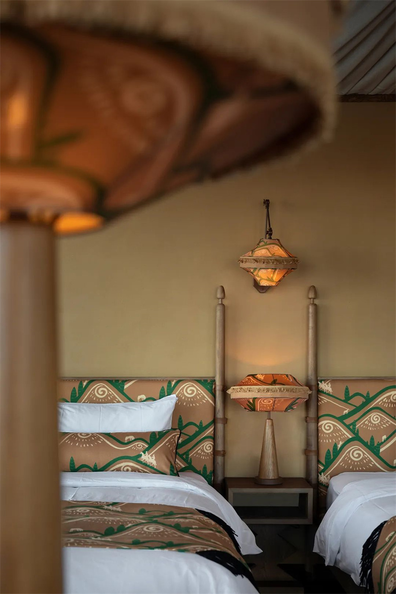 雪山牧歌  喀拉峻花間營·云馳谷民宿酒店設(shè)計