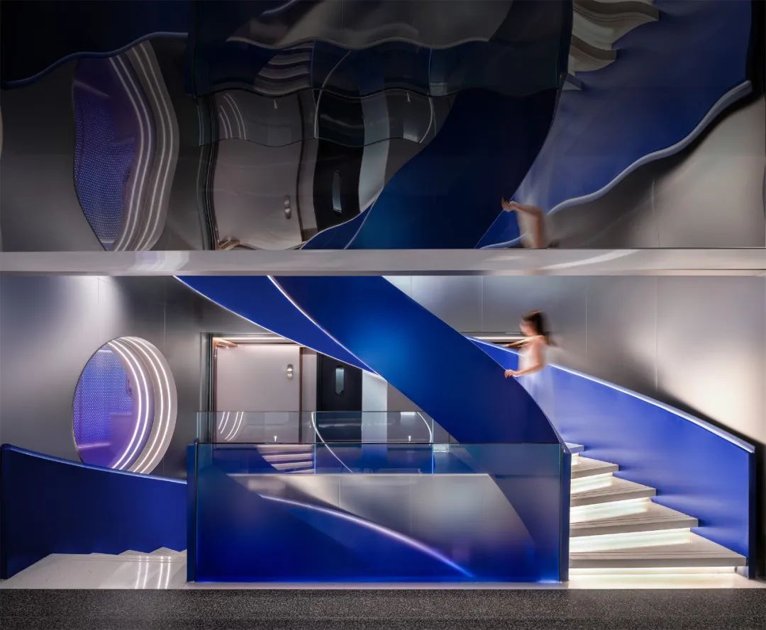 迎合Z時代審美  42度休閑溫泉洗浴酒店設(shè)計(jì)