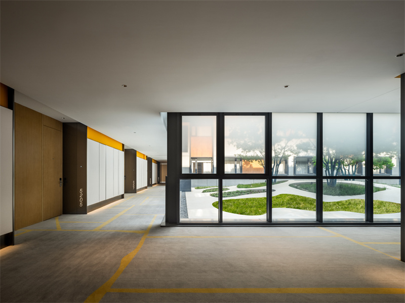 河南鄭州中牟建業(yè)只有·劇場(chǎng)酒店設(shè)計(jì)案例