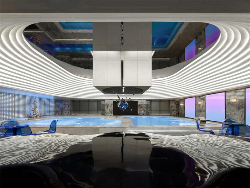 專為年輕人打造的前衛(wèi)科幻藝術(shù)湯泉洗浴設(shè)計案例