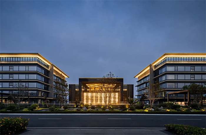 奢華典雅大氣  山城特色新世界酒店設(shè)計方案