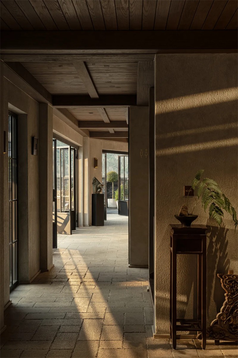 成都西嶺雪山下若見·汐中古風民宿設(shè)計方案