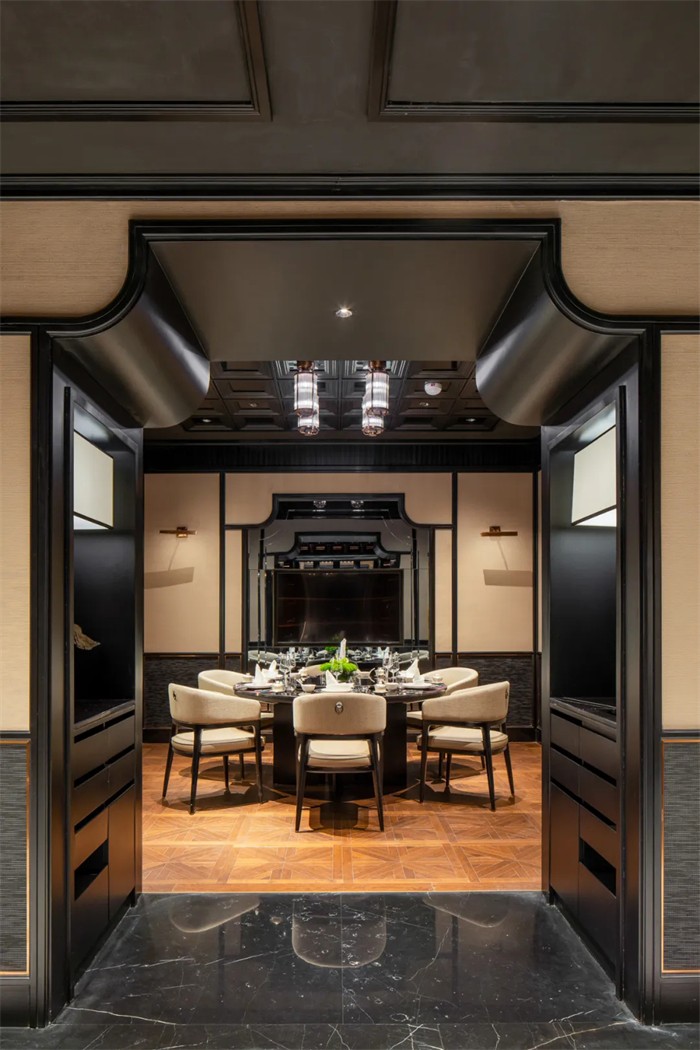 以馬為主題的東升萬麗精品酒店設計案例